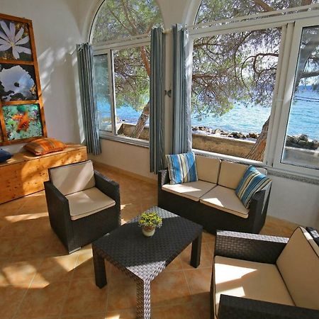 Seafront Beach Apartment - Directly At The Beach ซาดาร์ ภายนอก รูปภาพ
