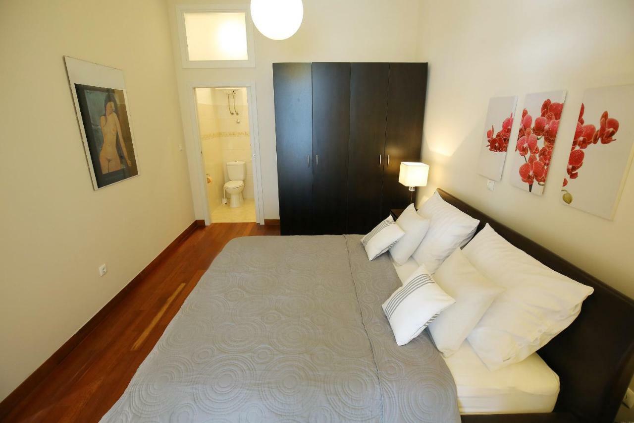 Seafront Beach Apartment - Directly At The Beach ซาดาร์ ภายนอก รูปภาพ