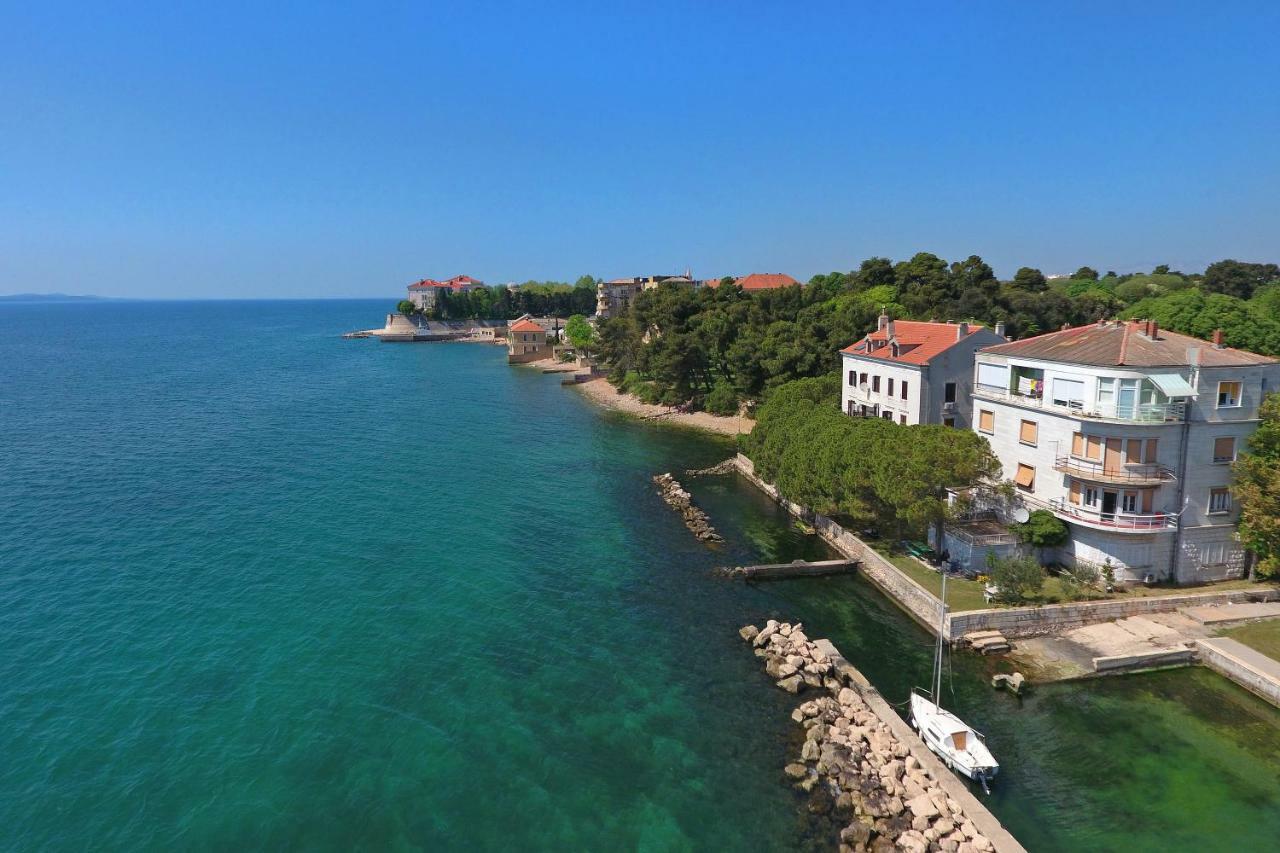 Seafront Beach Apartment - Directly At The Beach ซาดาร์ ภายนอก รูปภาพ